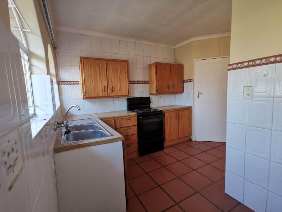 To Let 3 Bedroom Property for Rent in Dassie Rand North West